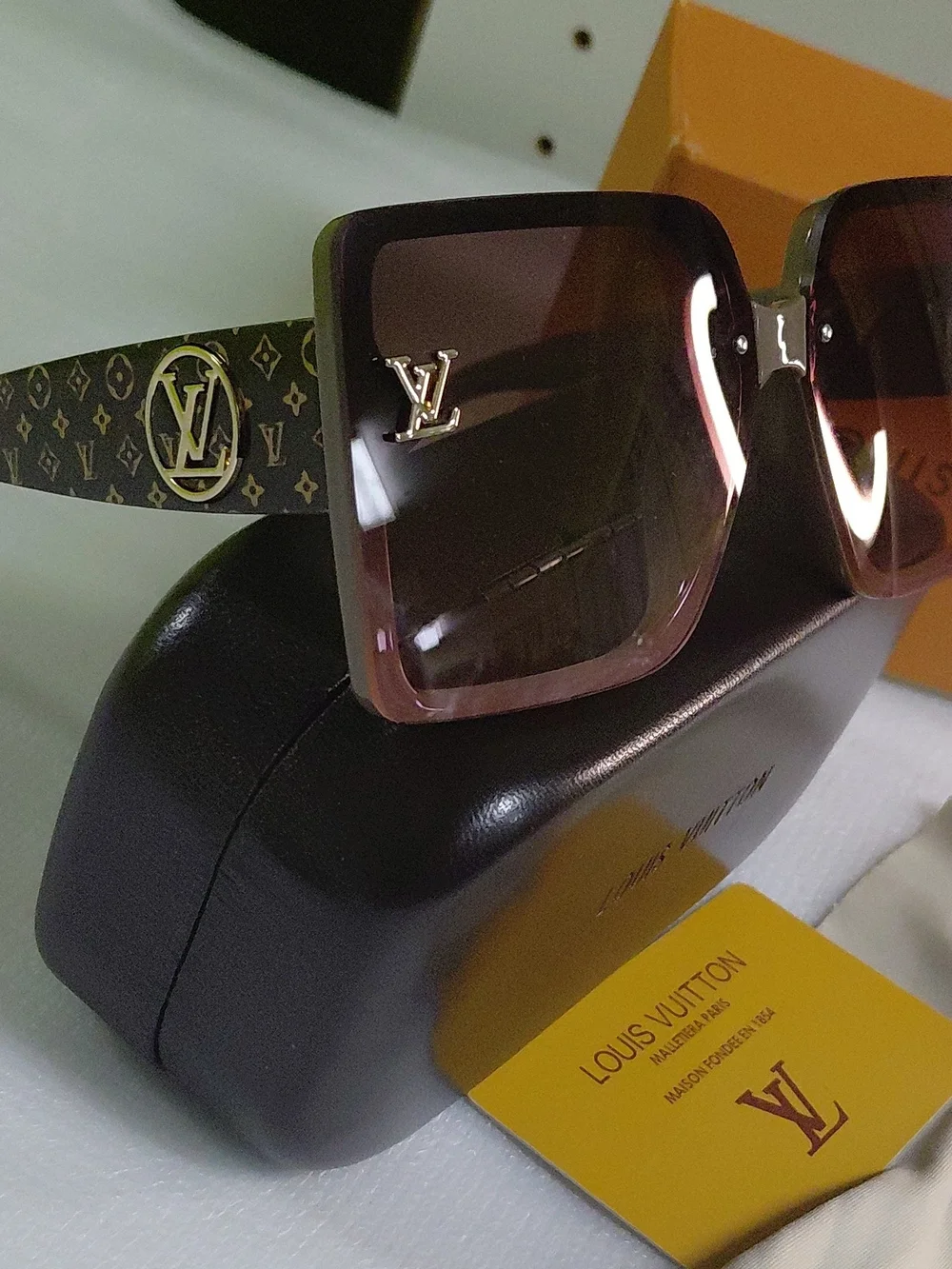 Louis Vuitton Gradient Brown Square Sunglasses